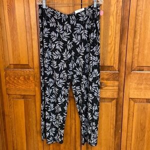 East 5th Resort Jada Leaves Black Casual PolyesterSpandex Wide Leg Pull-on Pant
